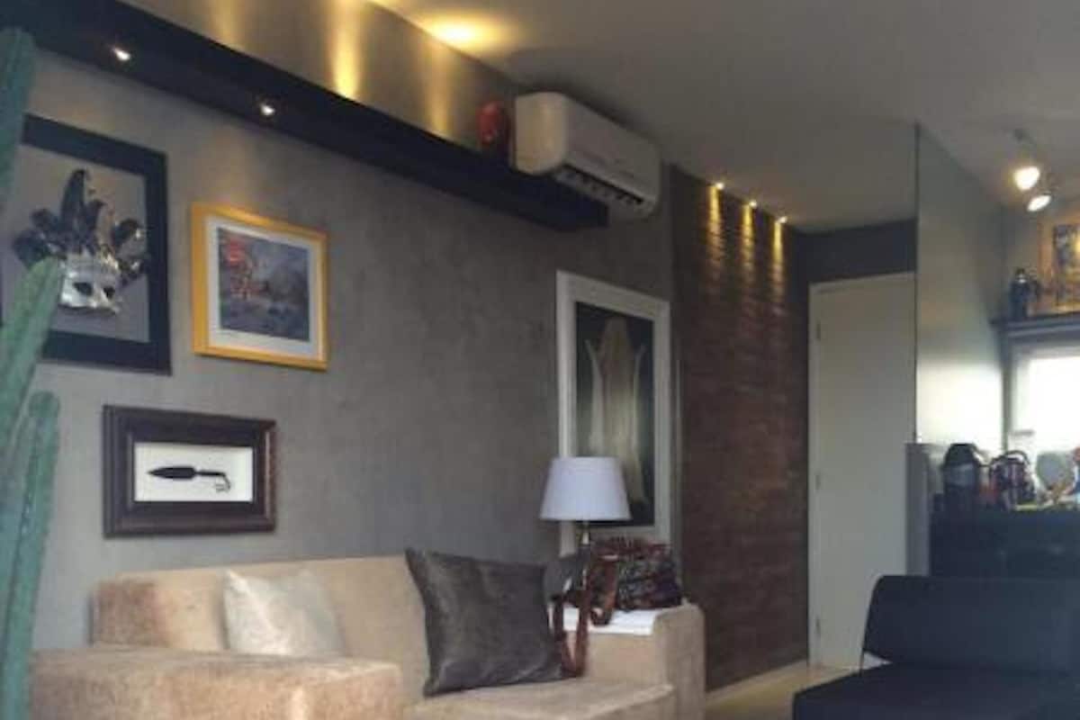 Deluxe Apartment | 2 bedrooms, blackout drapes, iron/ironing board (on request), bed sheets