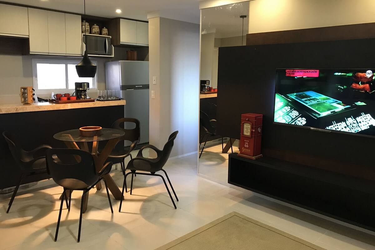 Deluxe Apartment | In-room dining