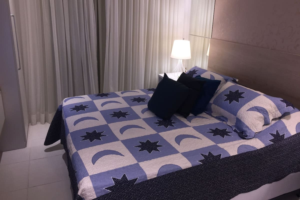 Premium Apartment, 2 Bedrooms, Pool Access, Park View | 2 bedrooms, blackout drapes, iron/ironing board (on request), bed sheets
