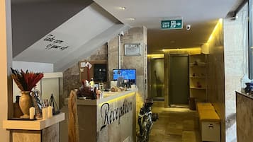 Baño turco/hammam, 2 salas de tratamientos, manicura y pedicura