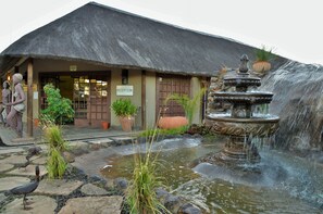 Fountain - Thebe River Safaris (Kasane)