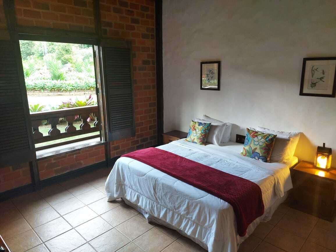 Garden Room Premium, ground floor | Minibar, bed sheets