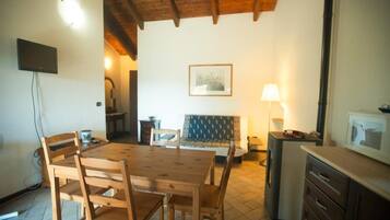 Appartement, 1 slaapkamer | Dineren in de kamer