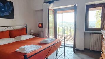 Apartamento, 1 habitación | 1 dormitorio, ropa de cama de alta calidad, edredones de plumas