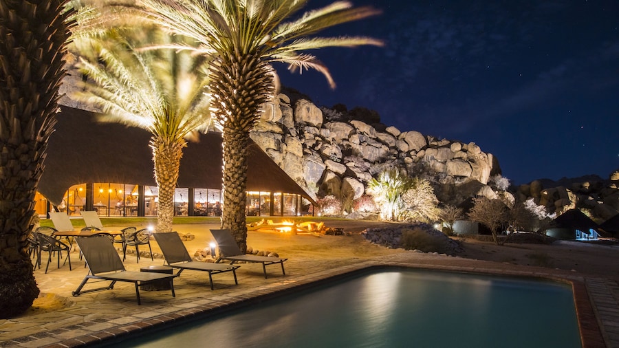 Ai Aiba - The Rockpainting Lodge