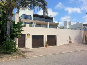 Free self-parking - 59LongSantos (Mossel Bay)