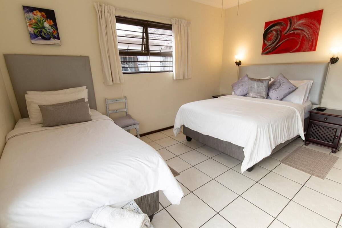 Room 6 | 1 slaapkamer, een bureau, gratis babybedden, gratis wifi
