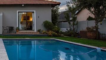 1 bedroom, desk, free cots/infant beds, free WiFi