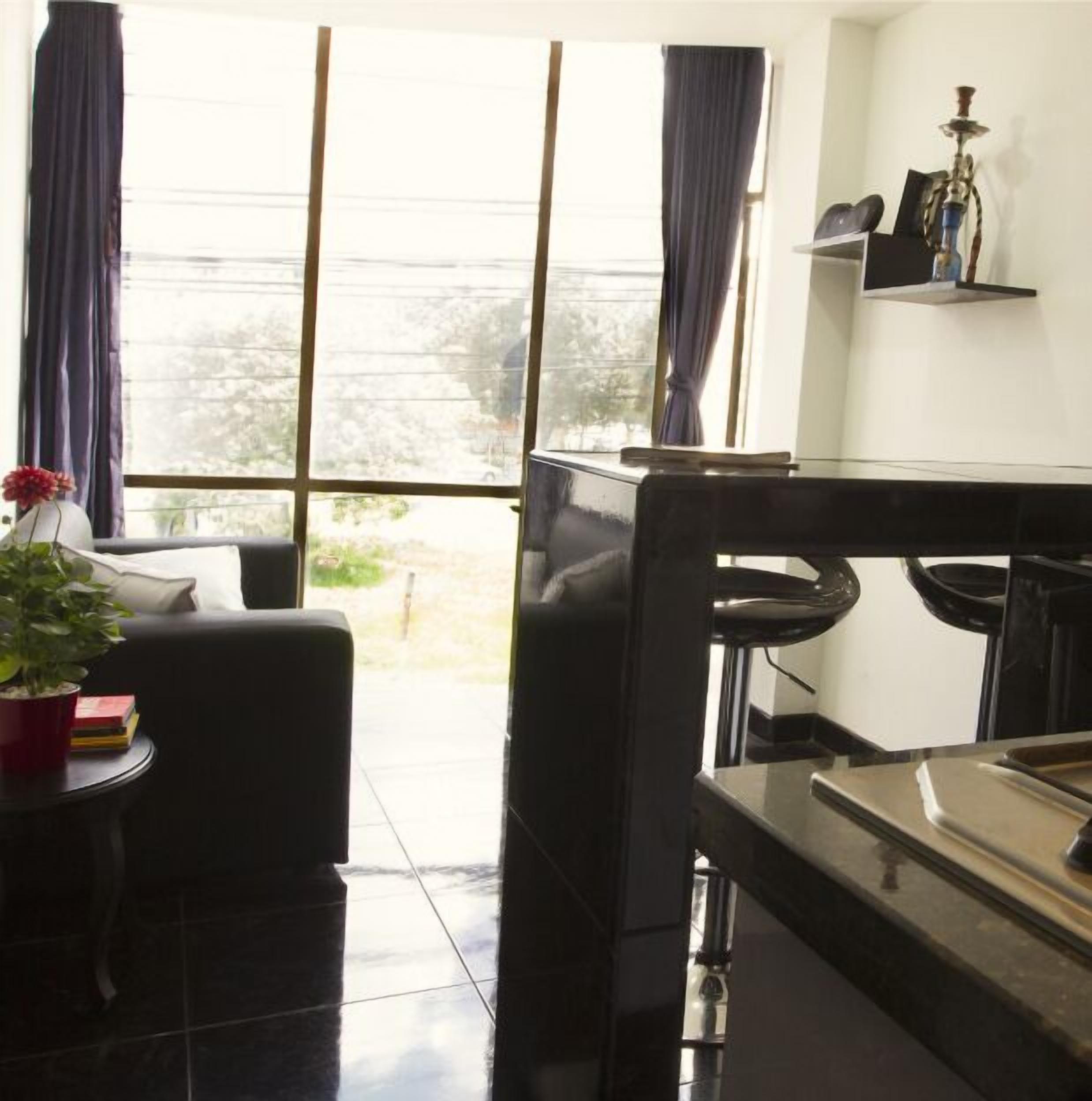 Blackout curtains, soundproofing, iron/ironing board, free WiFi