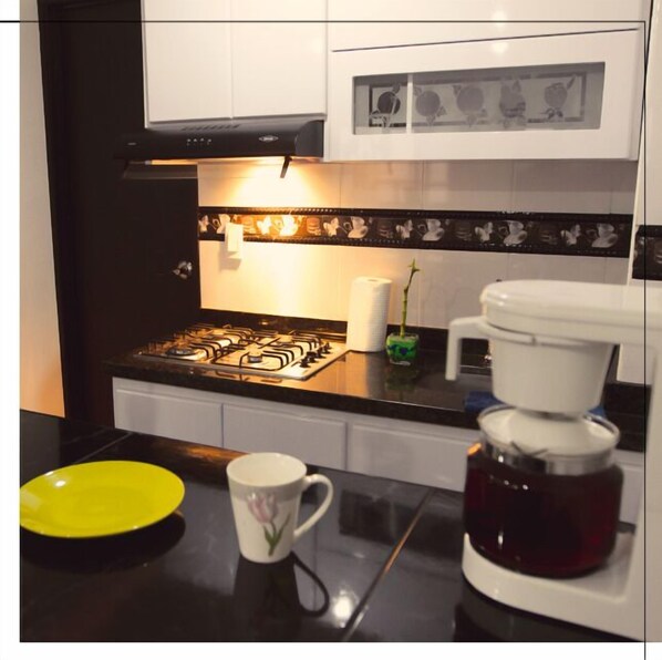 Private kitchen - Mandala Hostel (Bogotá)