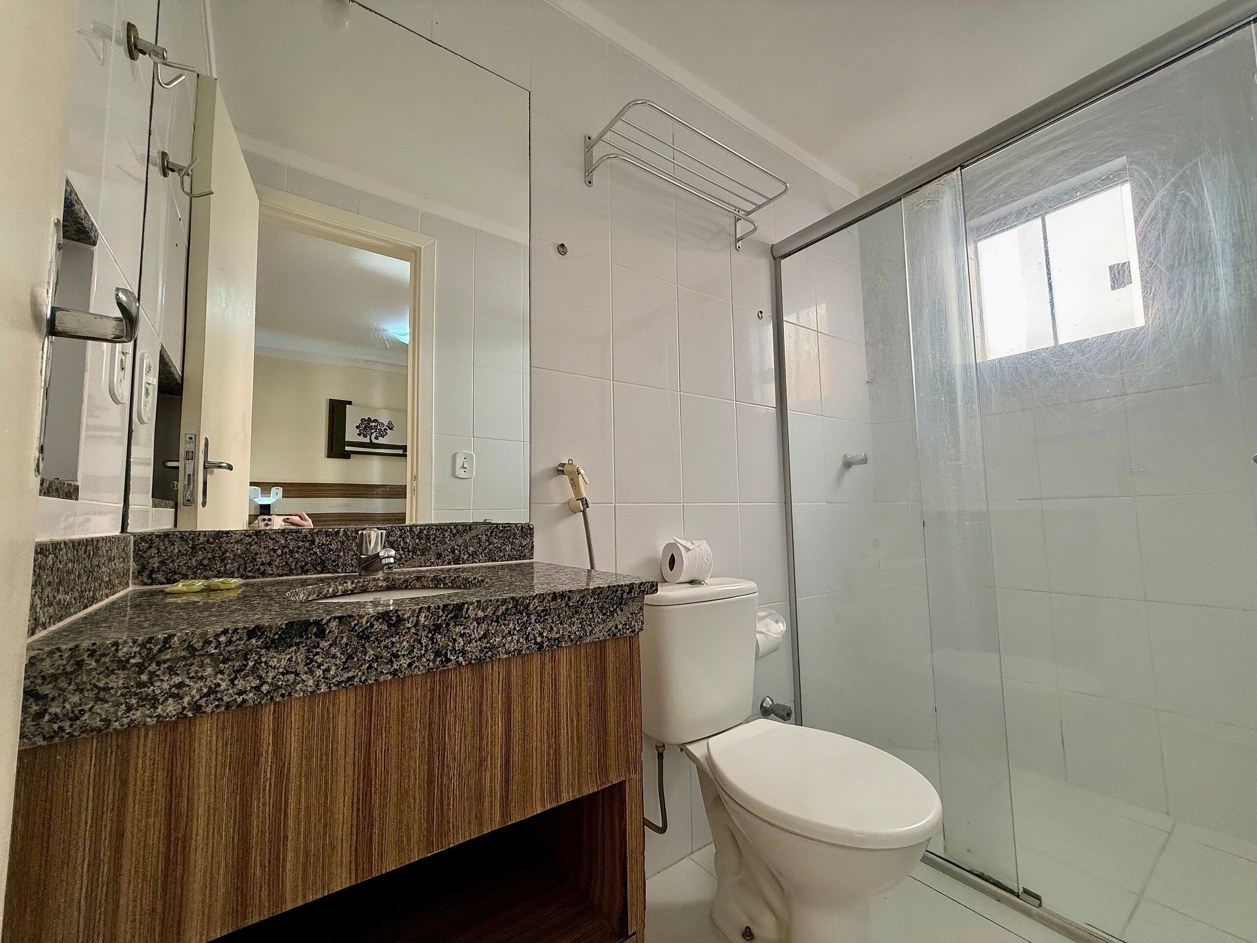 Apartament | Bany | Dutxa i capçal de dutxa tipus cascada 