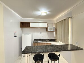 Apartment | Private kitchen - Lacqua DiRoma IV Via Caldas (Caldas Novas)