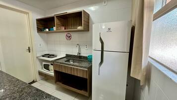 Appartement | Privékeuken | Een magnetron