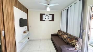 Apartment | Living area | TV