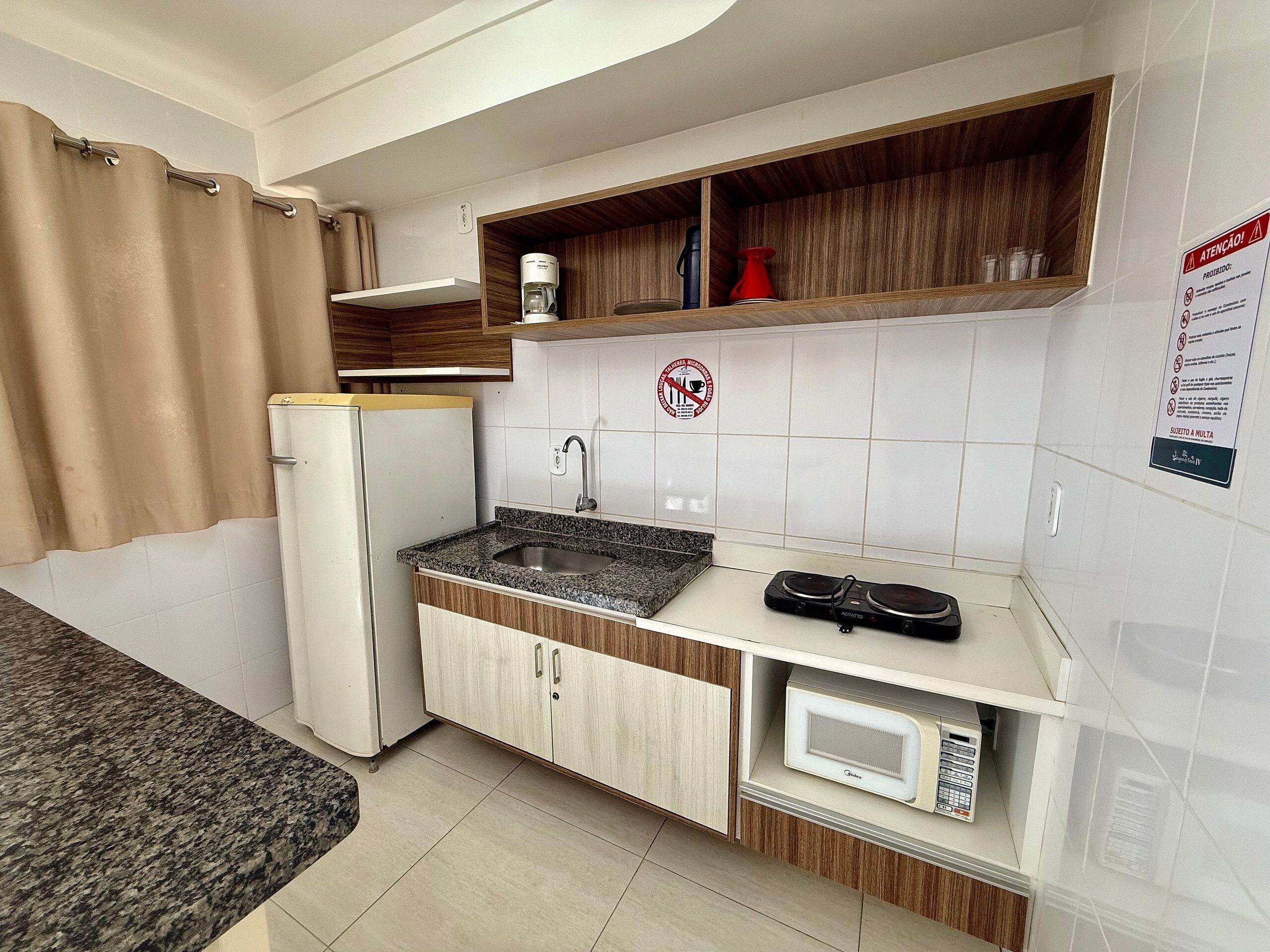 Apartamento básico | Cozinha privada | Micro-ondas