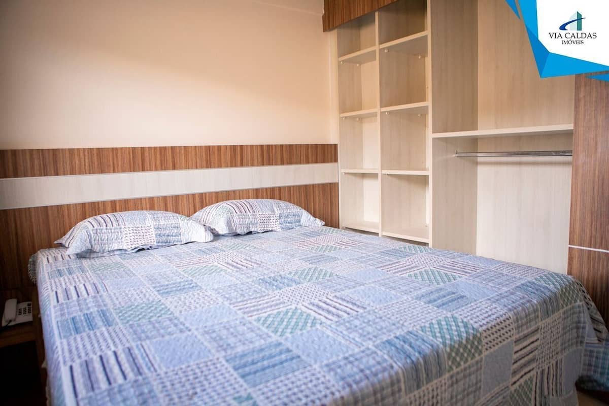 Apartment | 1 bedroom, in-room safe, free WiFi