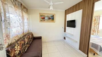 Apartment | Living area | TV