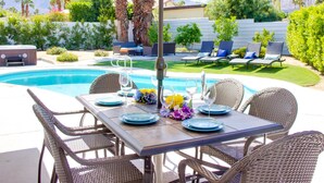 Apartment, 4 Bedrooms | Dining - Midcentury Rose (Palm Desert)