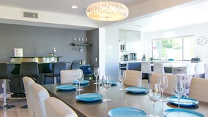 Apartment, 4 Bedrooms | Dining - Midcentury Rose (Palm Desert)