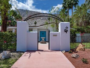 Villa, 2 Bedrooms | Property entrance