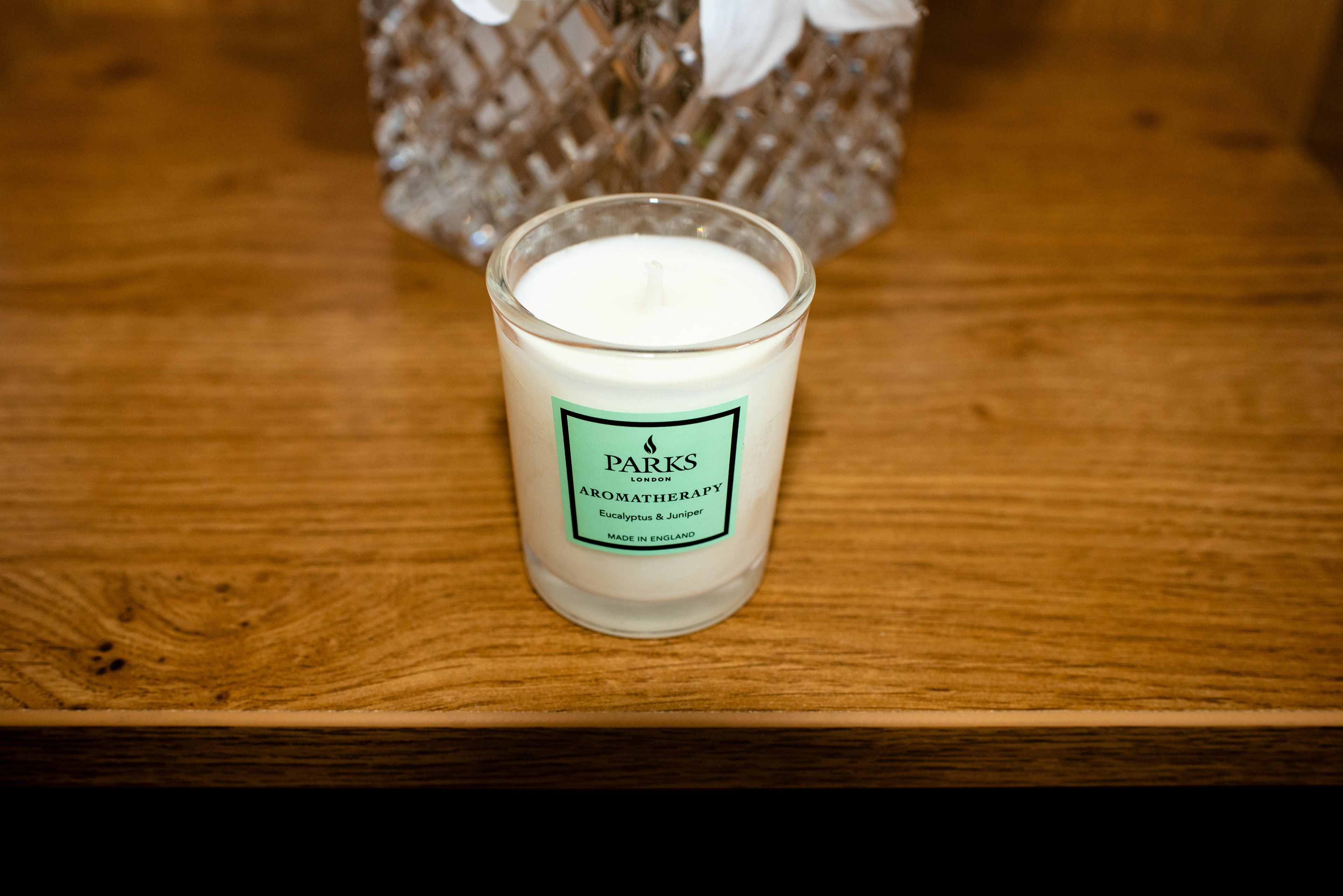 1 bedroom, premium bedding, desk, soundproofing