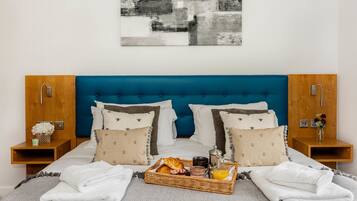 1 soveværelse, premium-sengetøj, skrivebord, lydisolering