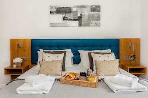 1 habitación, ropa de cama de alta calidad, escritorio y insonorización