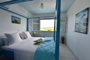 Duplex, 2 Bedrooms, Sea View (Ti Pie ) | 1 bedroom, premium bedding, blackout drapes, iron/ironing board