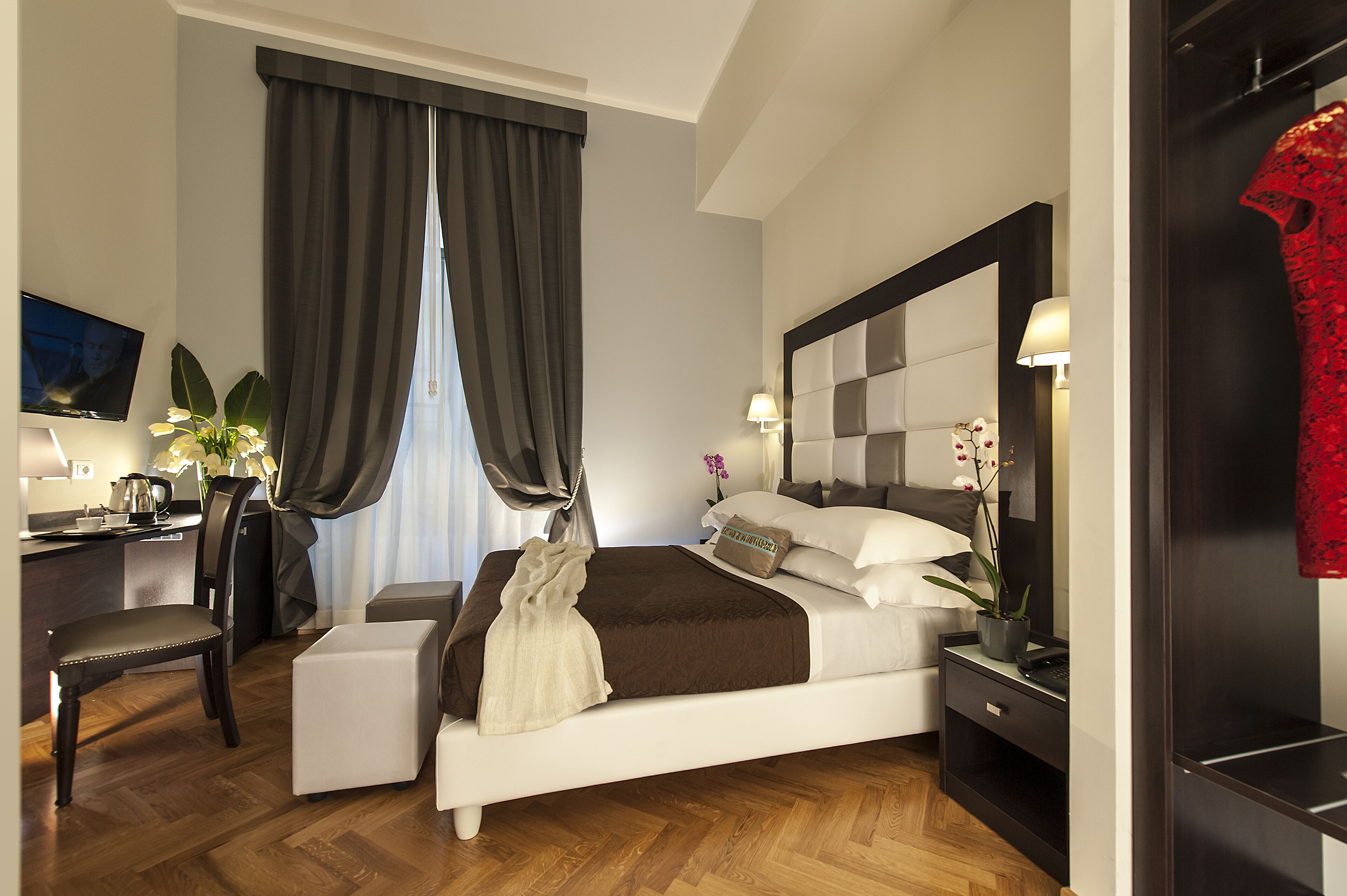 Photo - DVE Suite Rome