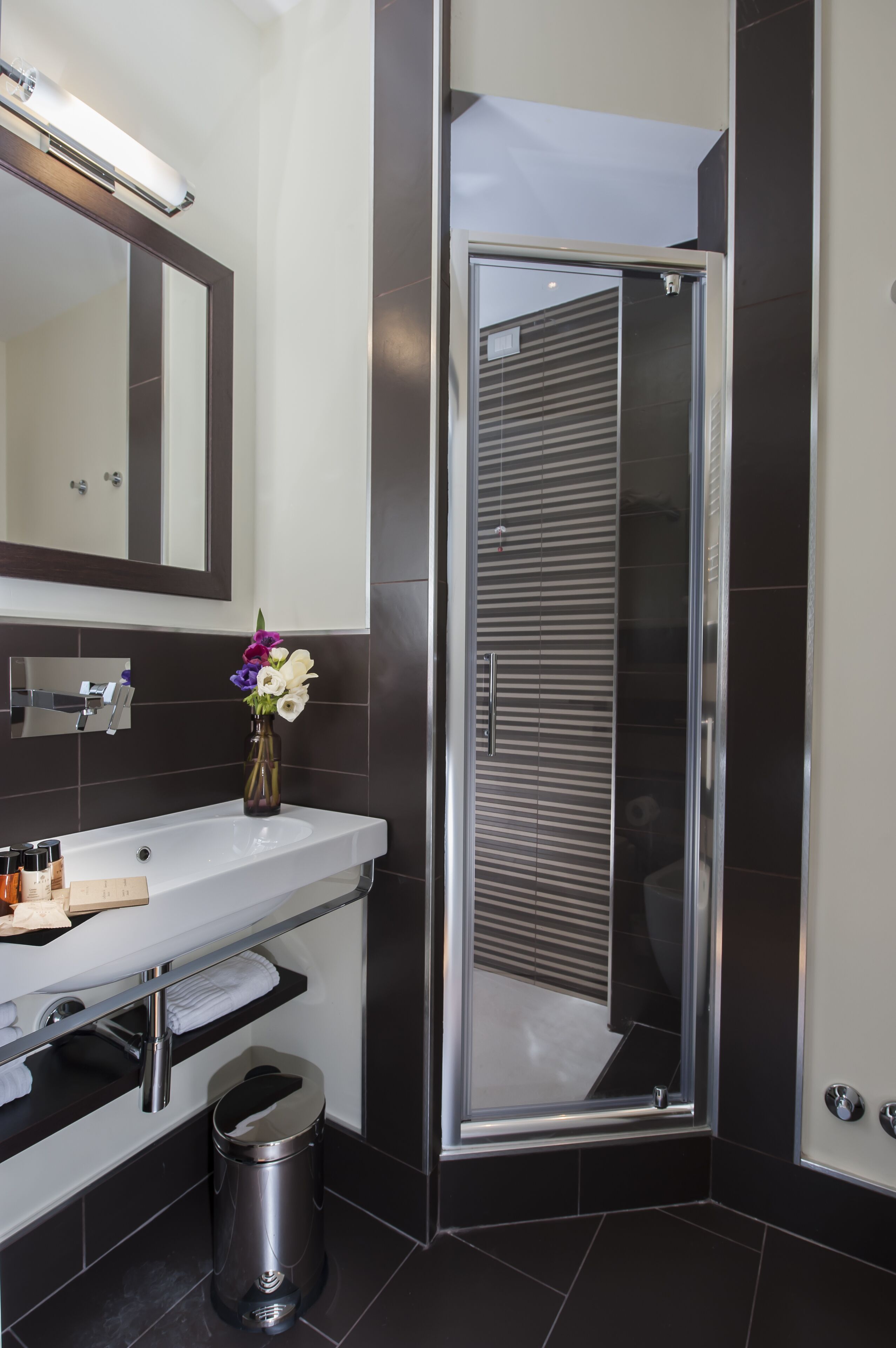 Photo - DVE Suite Rome
