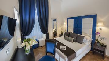 Minibar, in-room safe, desk, laptop workspace