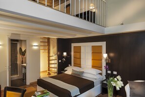 Junior-Suite | Minibar, Zimmersafe, Schreibtisch, laptopgeeigneter Arbeitsplatz