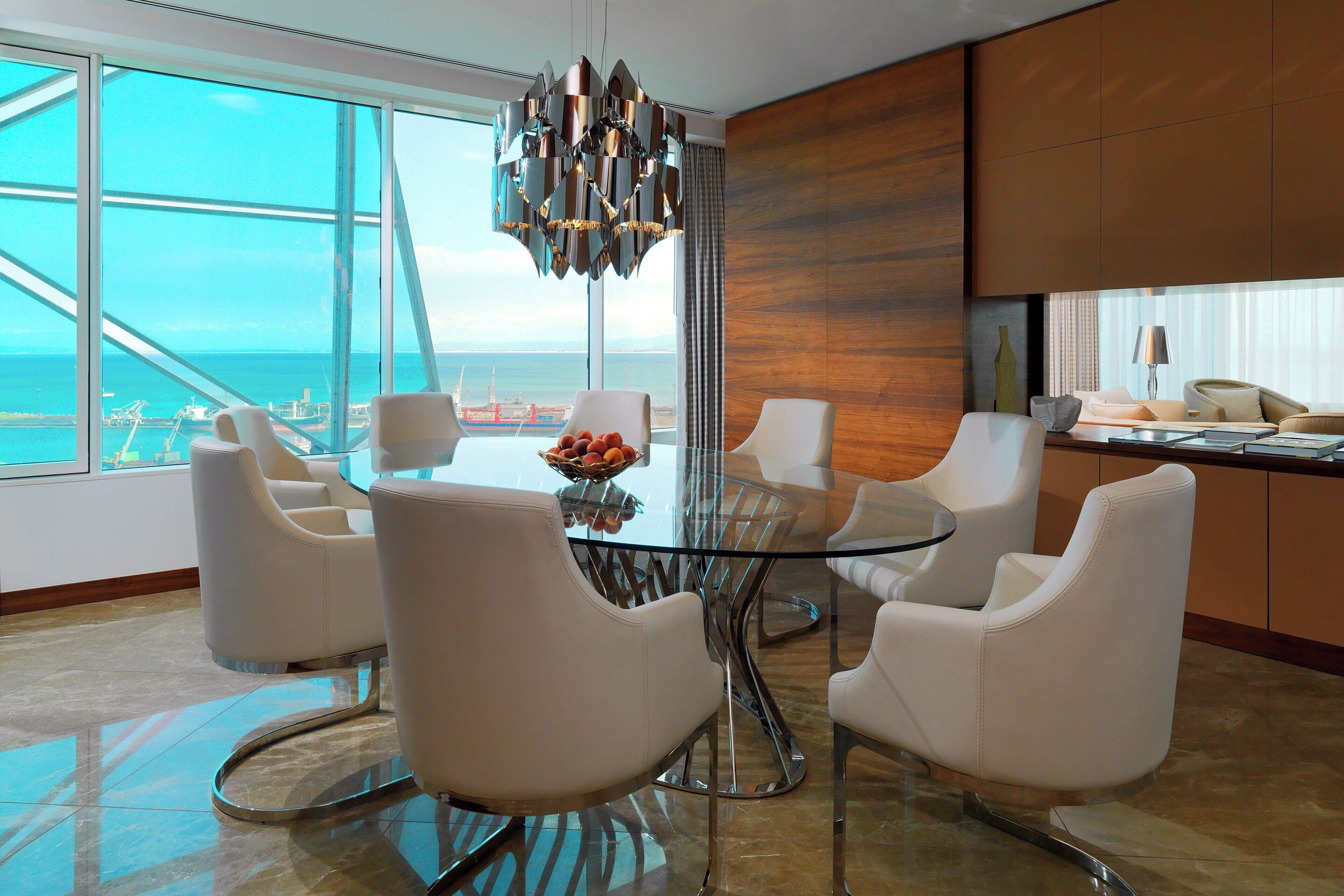 pillow-top beds, minibar, in-room safe, desk