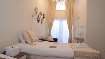 Family House (88 Rigby)