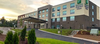 Holiday Inn Express & Suites Charlotte NE - University Area by IHG