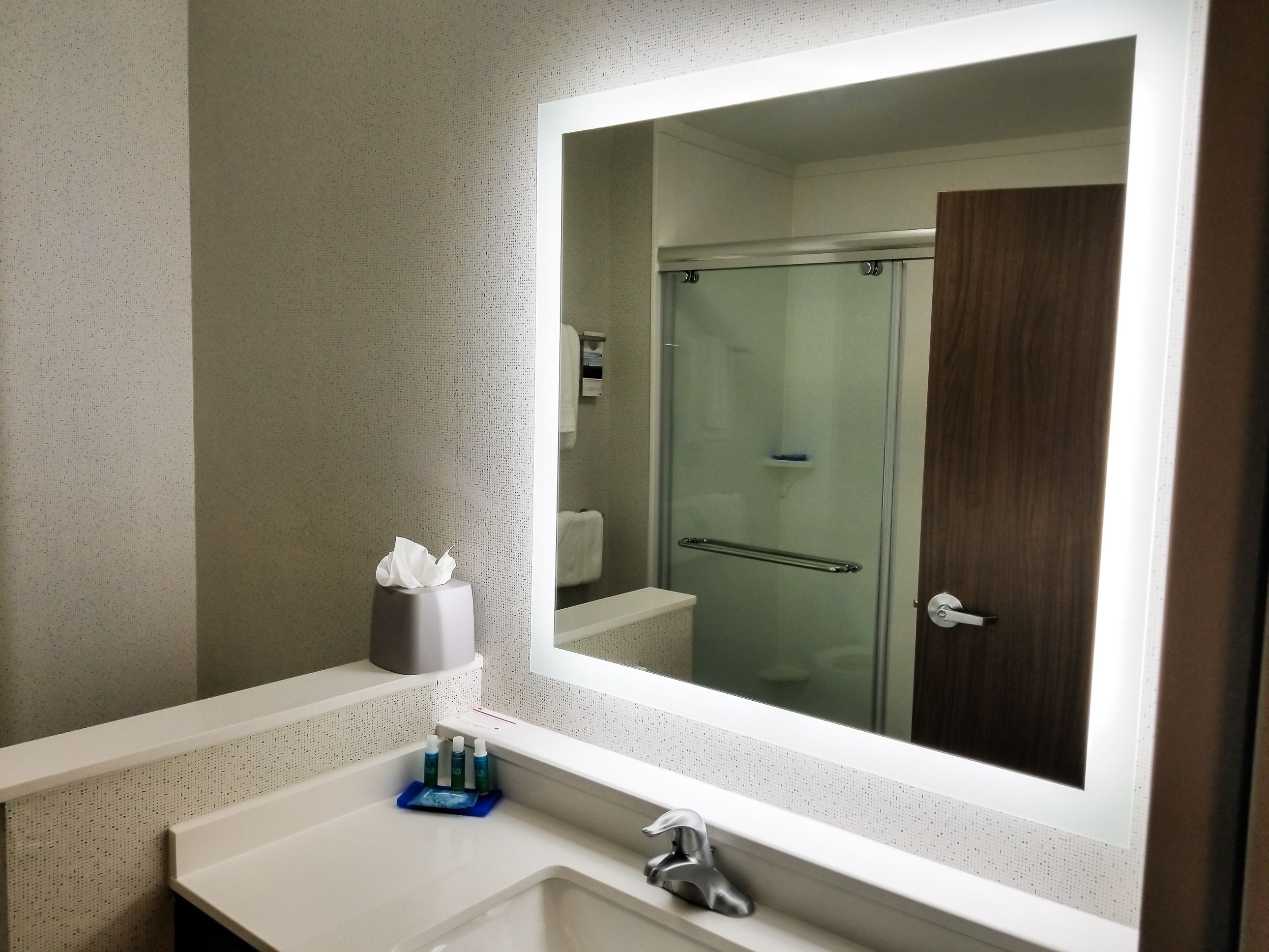 standard room, 2 queen beds | bathroom | combined shower/bathtub, free toiletries, hair dryer, towels
