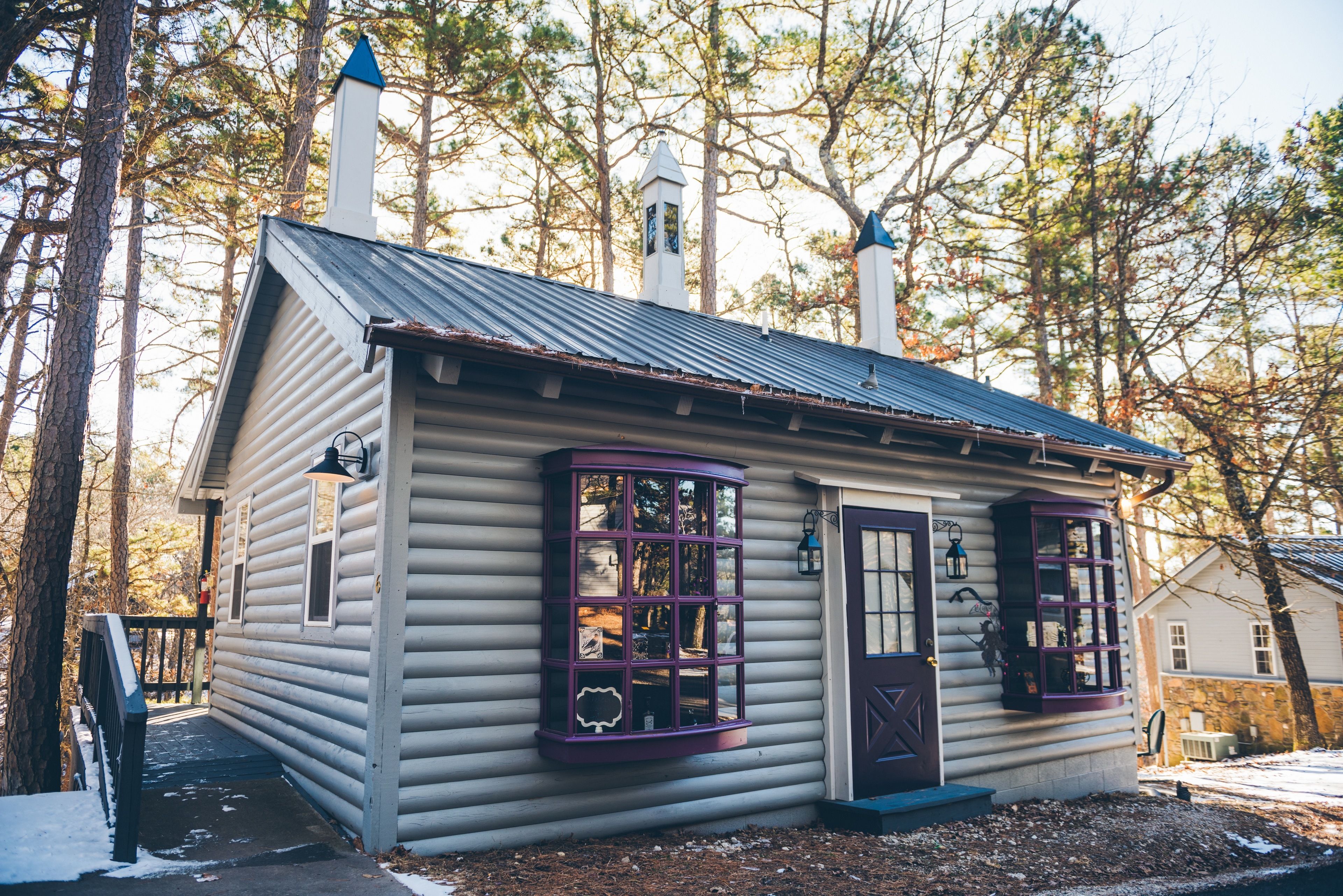 Deluxe Cottage, 1 King Bed, Jetted Tub | Front of property