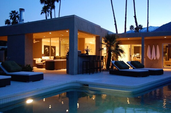 Apartemen, 3 kamar tidur | Kolam renang