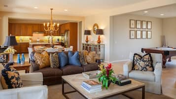 Nhà, nhiều giường (Bella Villa de Mission) | Phòng khách | Đầu đĩa DVD