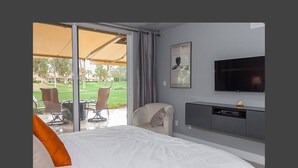 2 bedrooms, iron/ironing board, free WiFi, bed sheets - Drift Away (Palm Desert)