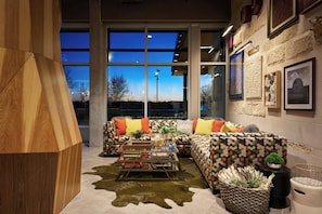 Lobby - The Stella Hotel, Autograph Collection (Bryan)