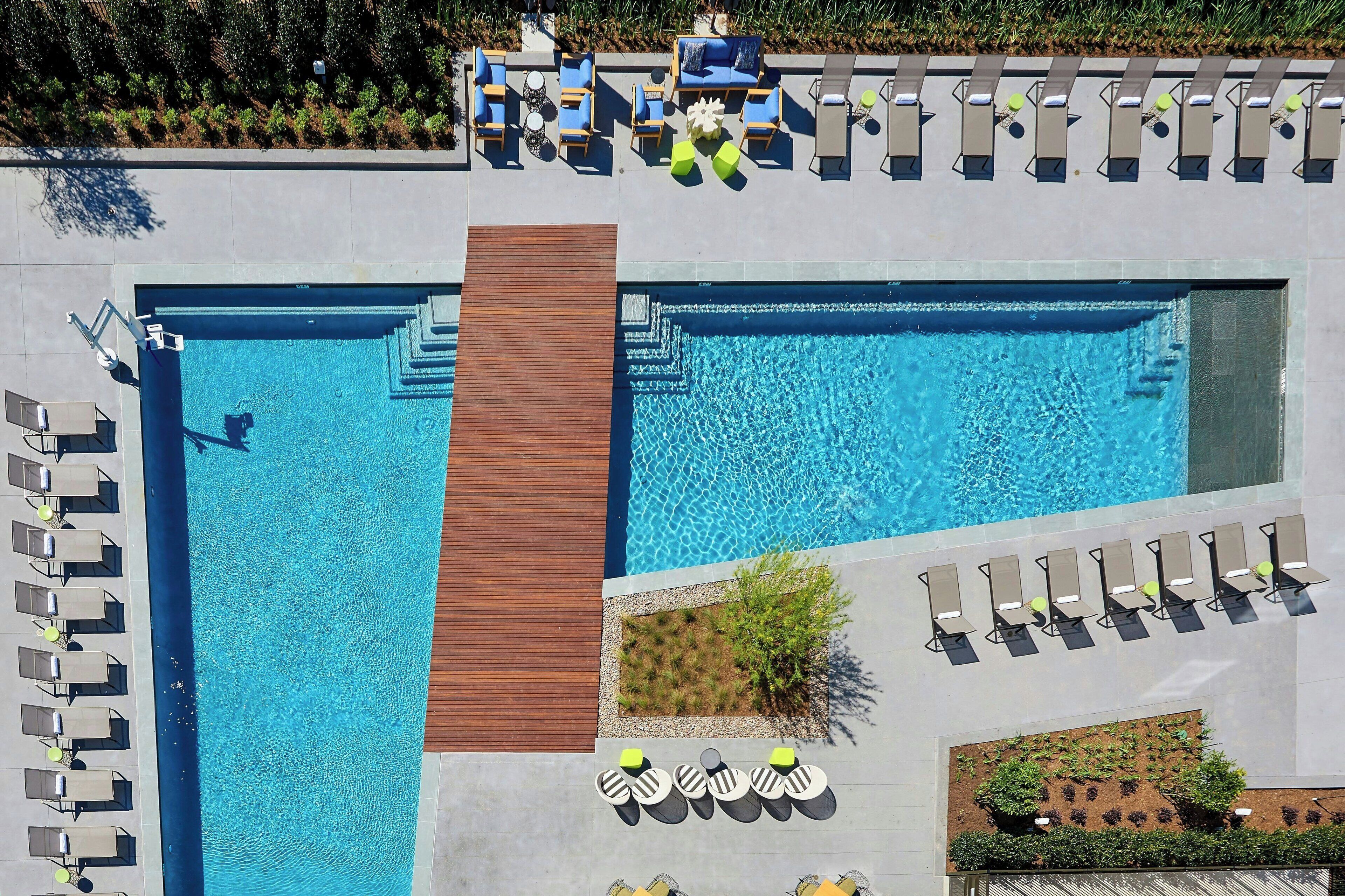 2 outdoor pools, pool cabanas (surcharge), pool loungers