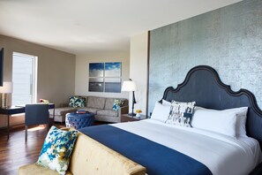 意大利 Frette 床单、高档床上用品、客房内保险箱、办公桌