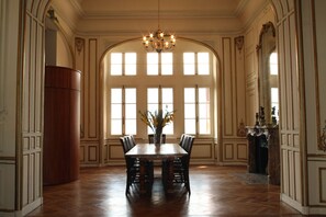 Dining - House with Grand Colombier View (Serrieres en Chautagne)