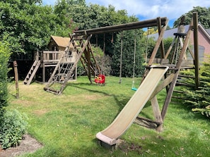 Children’s area - Family Farmhouse with go-karts (Uden)