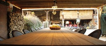 Family Farmhouse with go-karts