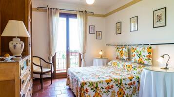6 bedrooms, WiFi