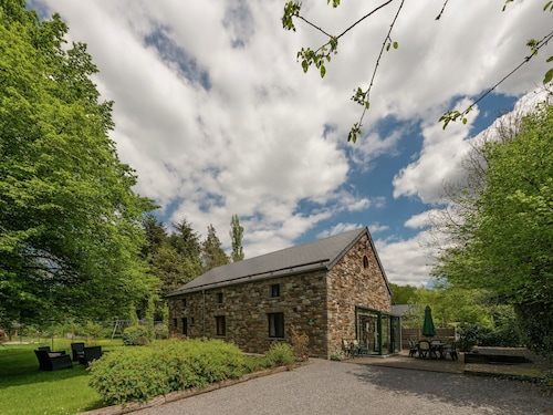 Theux Family Spa Retreat