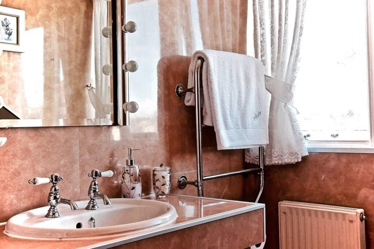 Chambre Double, salle de bains attenante (Sandpiper) | Salle de bain