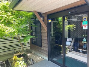 Exterior detail - Ryokan Yufusan (Yufu)